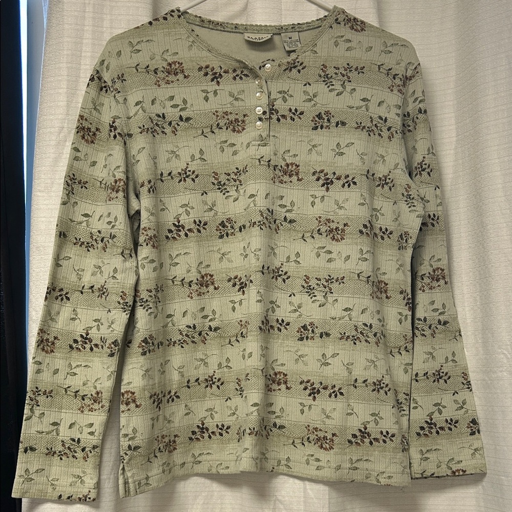 Classic Elements Sage Green Floral Long Sleeve Top
